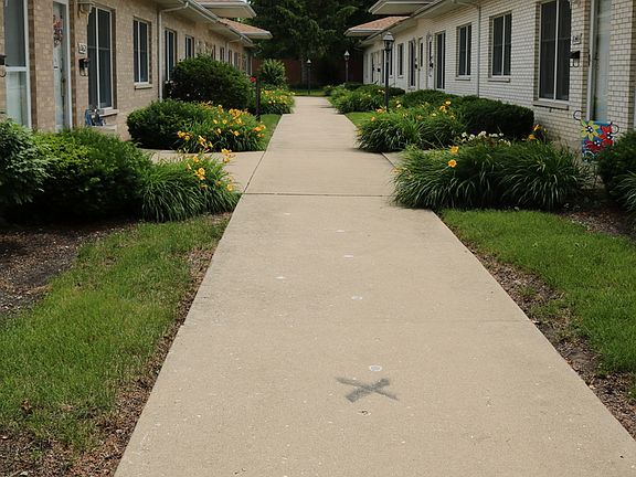 2nd image of 1060 Chovan Dr #1060