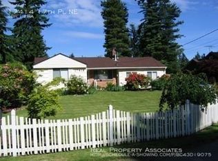 17414 17th Pl NE, Seattle, WA 98155