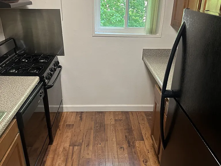 Highview Terrace — Photo 20