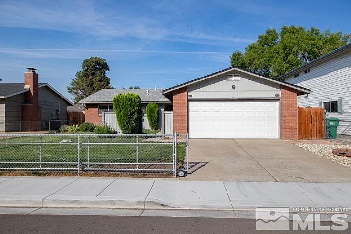 1st image of 693 Marracco Dr