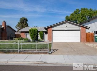 693 Marracco Dr, Sparks, NV 89434