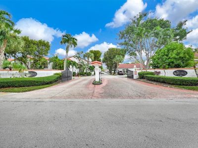 7430 SW 153rd Pl APT 107-1, Miami, FL, 33193