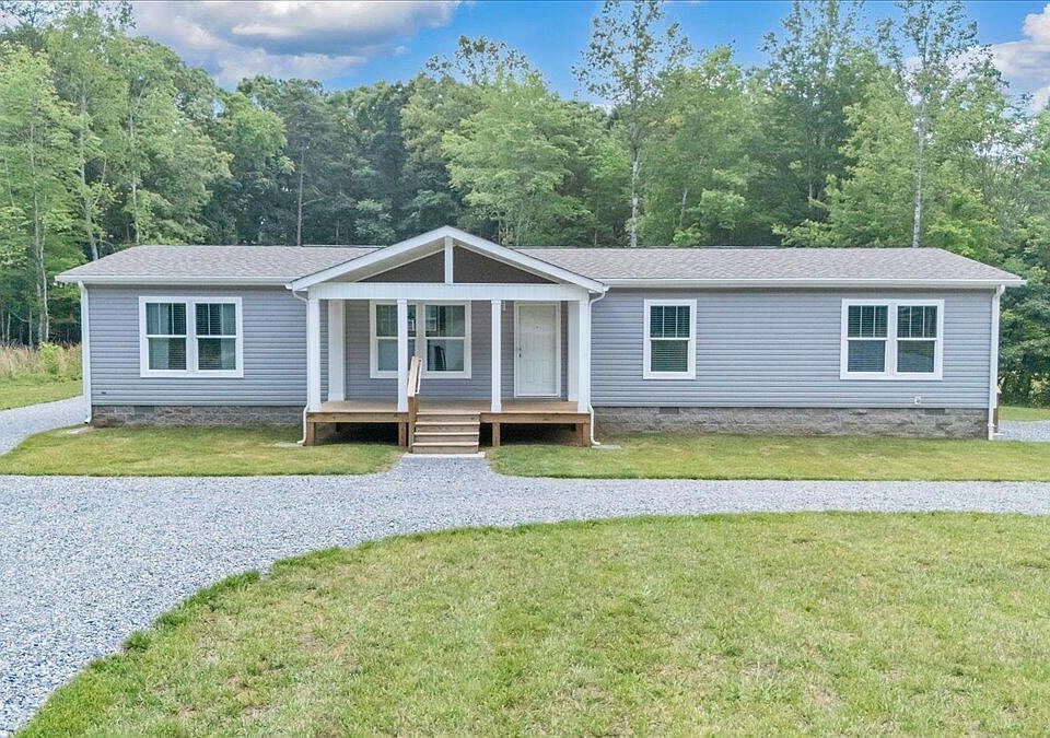 1st image of 80 Strawberry Banks Dr