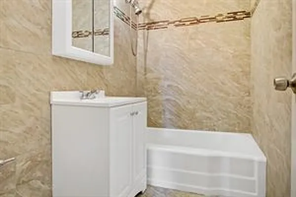 Rented by LG Fairmont Group | media 19