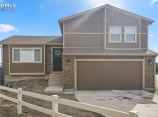 600 Fountain Mesa Rd, Fountain, CO 80817