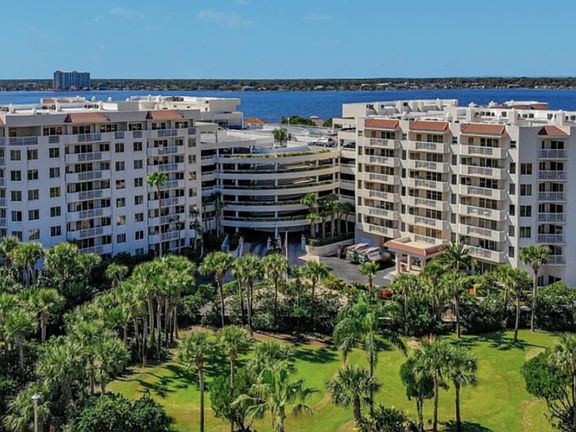 2nd image of 3 Oceans West Blvd APT 2B3