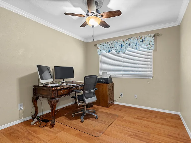 1003 Ashby Dr — Photo 17