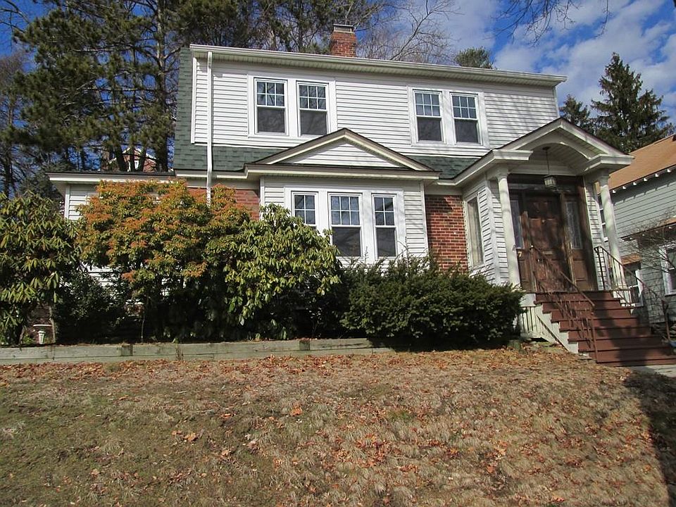 37 Coolidge Rd, Worcester, MA 01602 Zillow