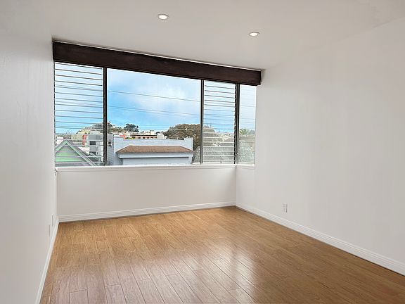 2nd image of 457 8th Ave #6