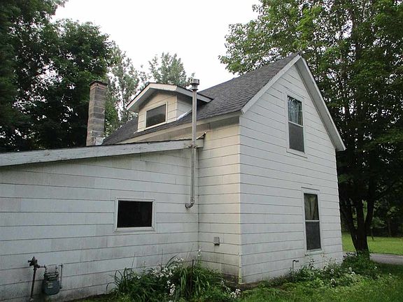 2nd image of 28 & 37 River St