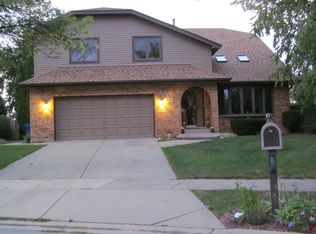 1400 Lilac Ln, Addison, IL 60101