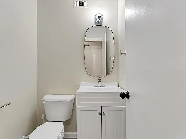 3 Berkeley Pl #3B — Photo 14
