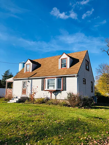 7 E Stewart Ave Photo 1