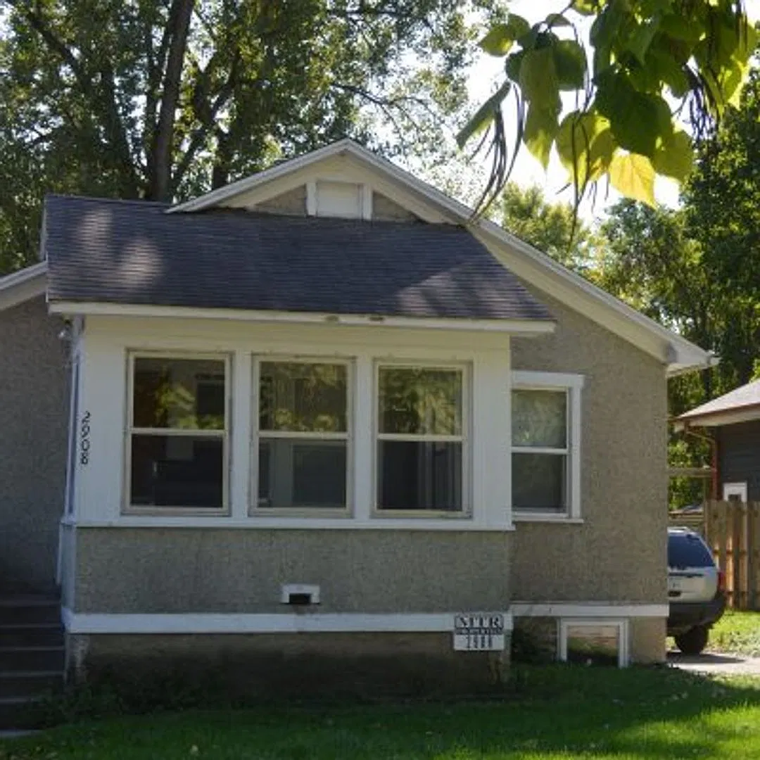 2908 Wood — Photo 1