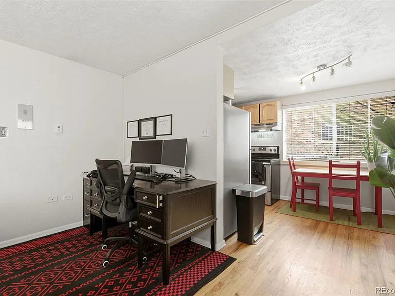 1063 N Clarkson St #8A — Photo 8
