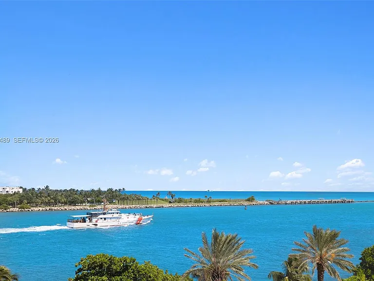 7141 Fisher Island Dr #7141 — Photo 37