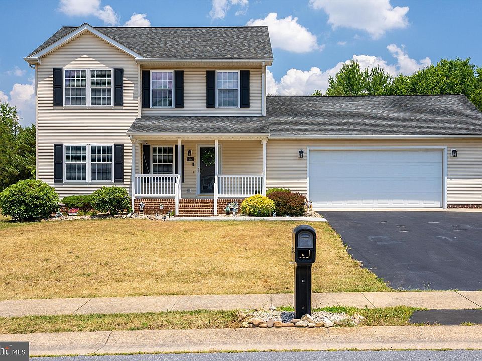1st image of 96 Laurel Oak Ln