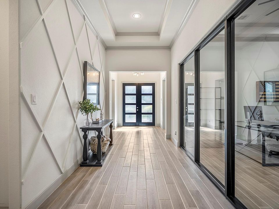 1st image of 30943 Spring Lake Blvd
