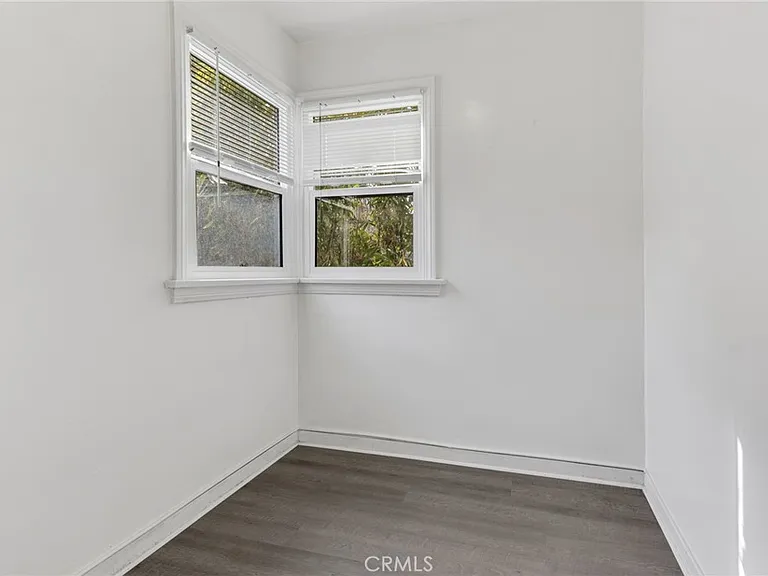 2441 3rd St #7 — Photo 20