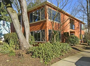 105 NE Tillamook St, Portland, OR