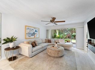 745 Landover Cir APT 104, Naples, FL 34104