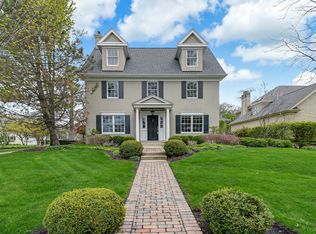 529 N Lincoln St, Hinsdale, IL