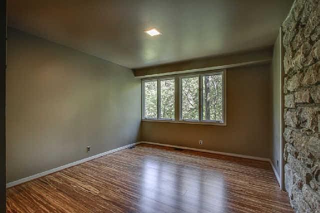 2nd image of 2051 Timberwood Dr