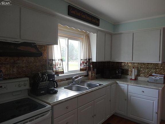 5th image of 1013 Glendale Ave