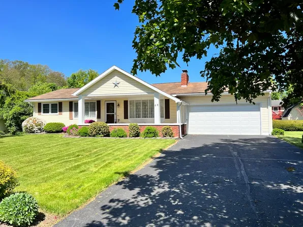 48 Crestview Dr W, Pine City, NY 14871