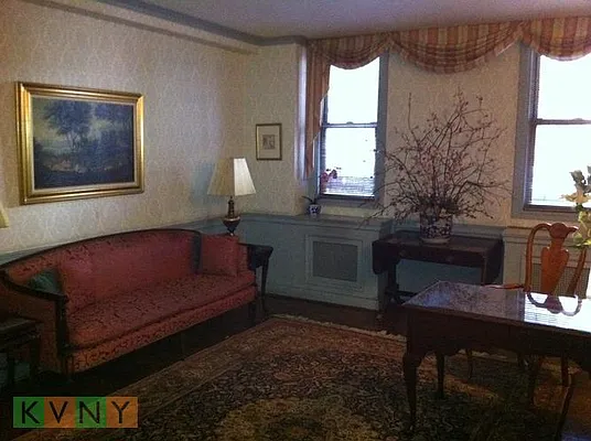 Sold by KVNY Soho | media 6