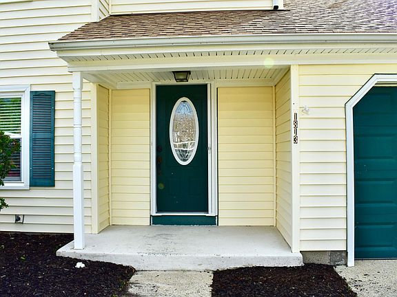 3rd image of 1813 Haviland Dr
