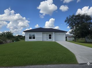 2506 43rd St SW, Lehigh Acres, FL 33976