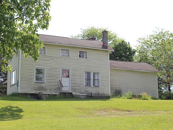 2nd image of 3605 Simcoe Rd
