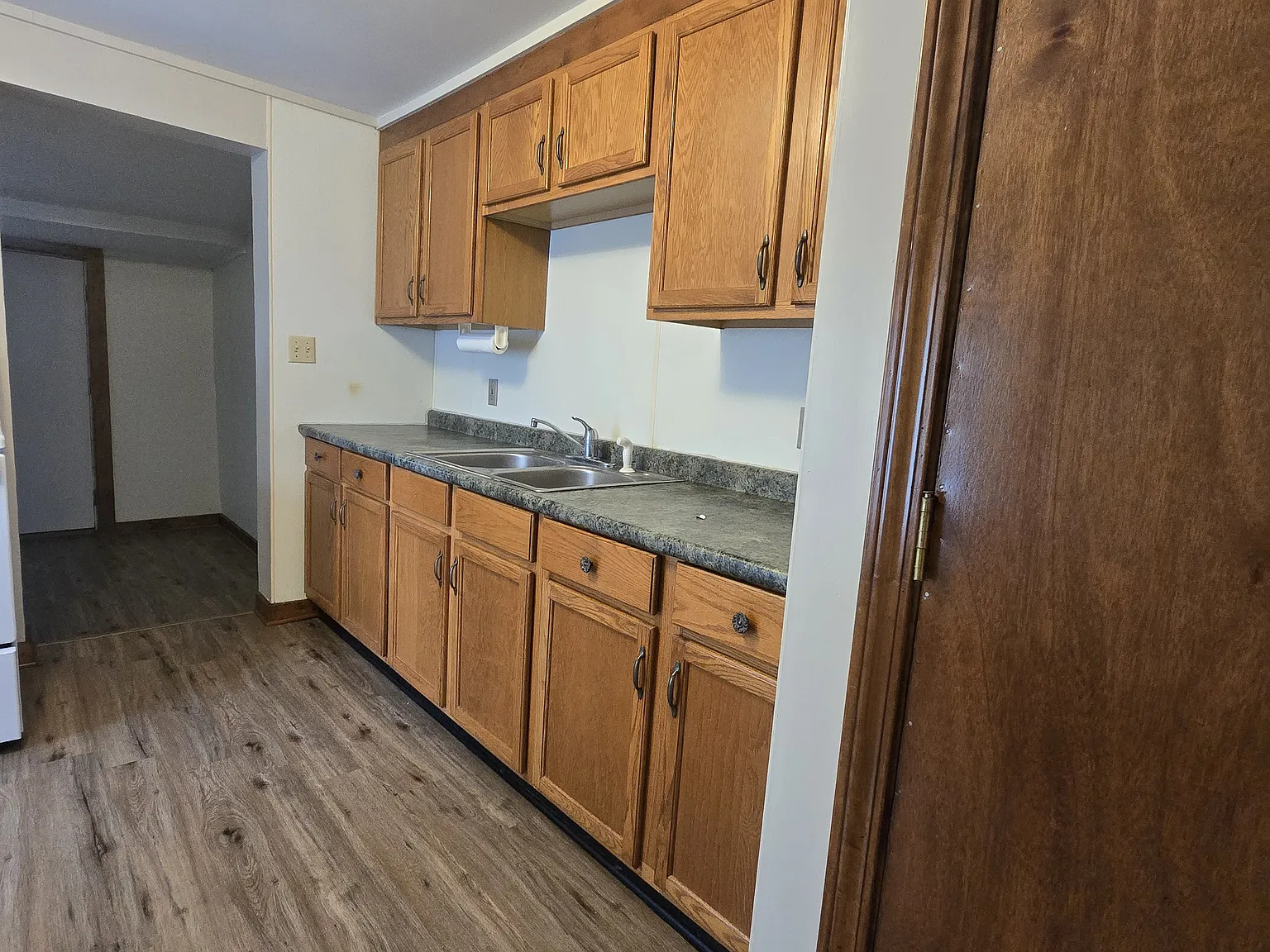 2 bed, 780 sqft, $900 — Photo 4