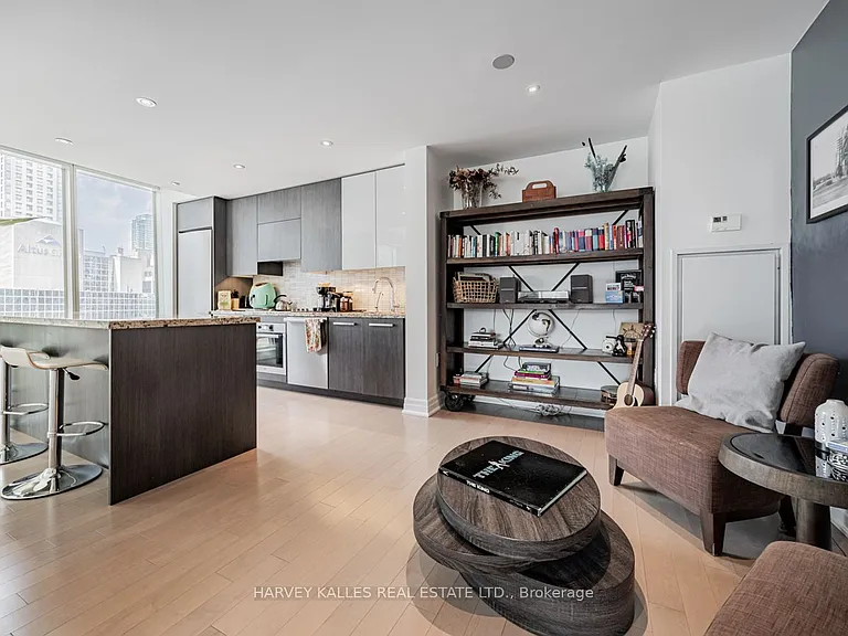 8 The Esplanade #1205 — Photo 3