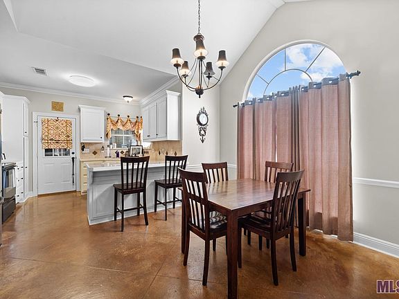 5th image of 6313 Windwood Dr
