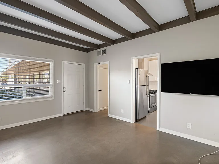 2242 N Dayton St #4 — Photo 13
