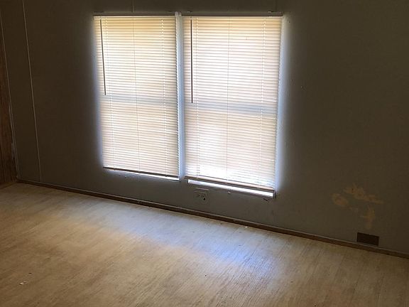 3rd image of 45 W Rocky St #15