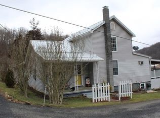 148 Main St, Fairhope, PA 15538