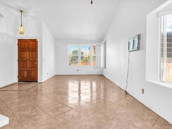 2nd image of 81421 Lily Ct
