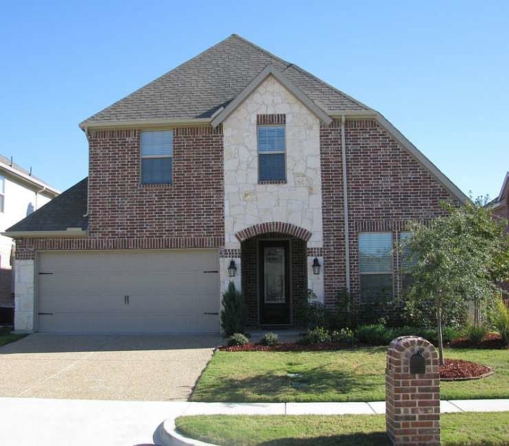 1st image of 4705 Forest Cove Dr