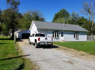 2832 Willowdale Rd, Portage, IN 46368