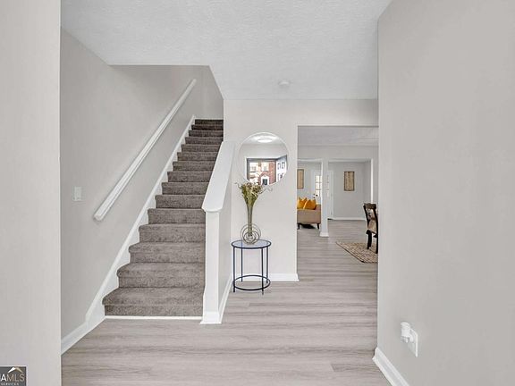 2nd image of 3021 Waldrop Cir