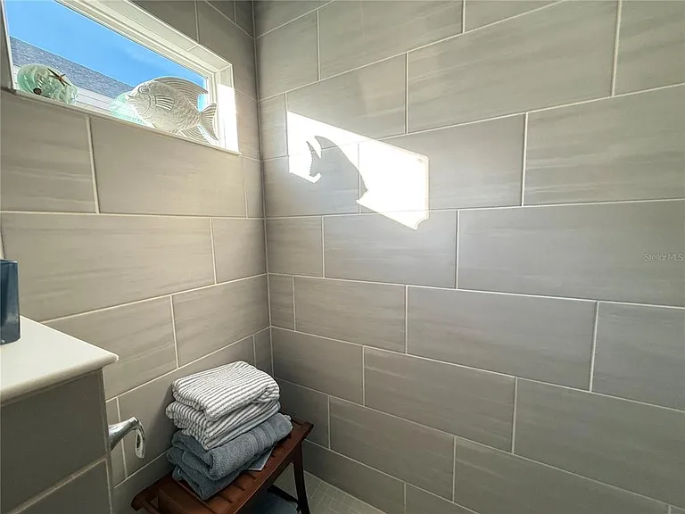 7656 SW 74th Pl — Photo 13