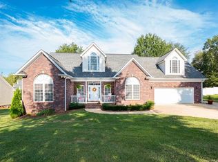 1524 Garrett Landen Dr, Clover, SC 29710