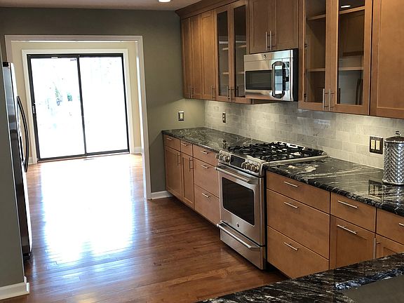 3rd image of 1152 Hillpointe Cir #46