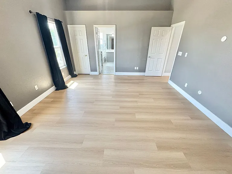 216 Chiquis Ct — Photo 10