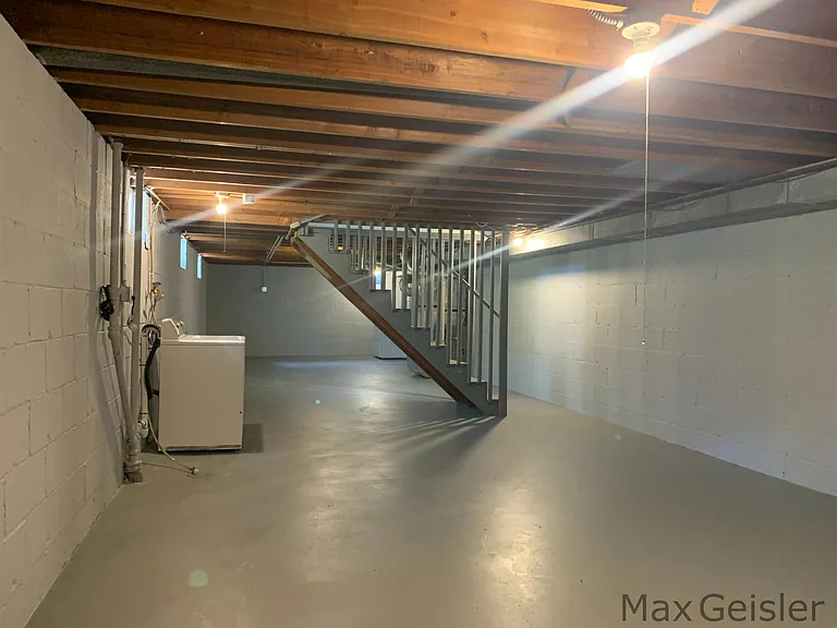 404 12th Ave N #404 — Photo 15