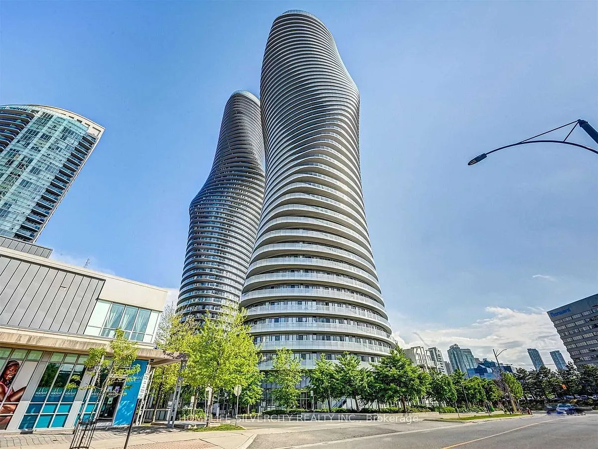 2 bed, $2,700 — Photo 1