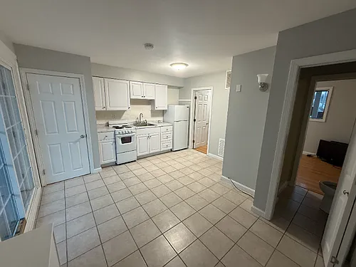 12 G St #44 Photo 1